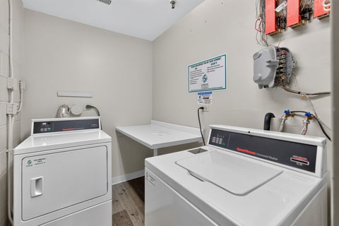 Tiny photo for 1727 W CRYSTAL Lane #611, Mount Prospect, IL 60056 (MLS # 12789101)