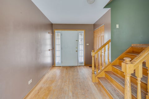 Tiny photo for 1381 Volkamer Trail, Elk Grove Village, IL 60007 (MLS # 12756353)