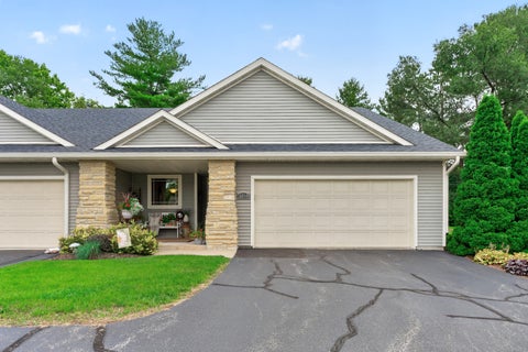 Tiny photo for 5734 JACKIES Drive #I-5734, Loves Park, IL 61111 (MLS # 12769661)