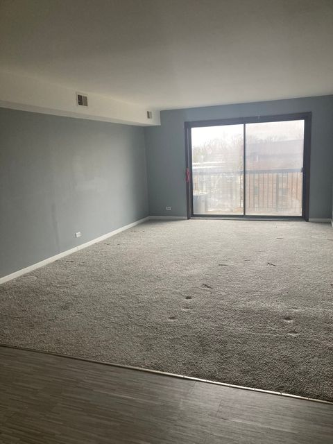 Tiny photo for 830 Elder Road #B413, Homewood, IL 60430 (MLS # 12603421)