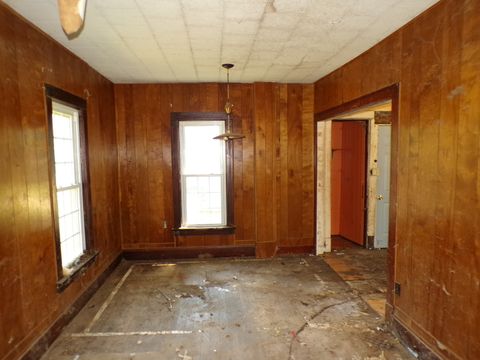 Tiny photo for 304 S Madison Street, Morrison, IL 61270 (MLS # 12437180)