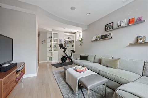 Tiny photo for 1332 W School Street, Chicago, IL 60657 (MLS # 12618433)