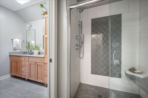 Tiny photo for 1332 W School Street, Chicago, IL 60657 (MLS # 12618433)