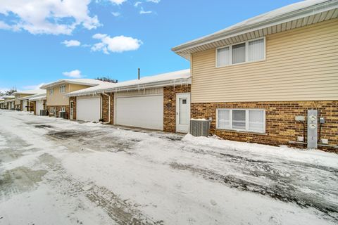 Tiny photo for 7332 W 155th Street, Orland Park, IL 60462 (MLS # 12529296)