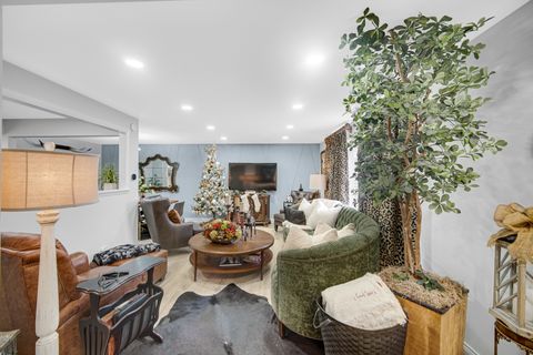 Tiny photo for 7332 W 155th Street, Orland Park, IL 60462 (MLS # 12529296)