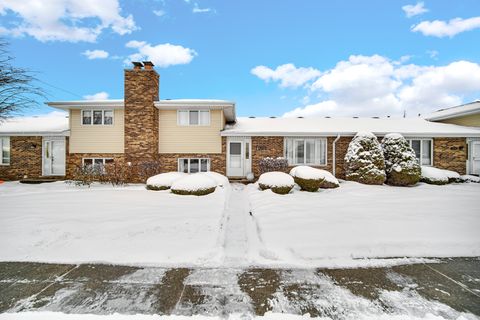 Tiny photo for 7332 W 155th Street, Orland Park, IL 60462 (MLS # 12529296)