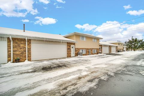 Tiny photo for 7332 W 155th Street, Orland Park, IL 60462 (MLS # 12529296)