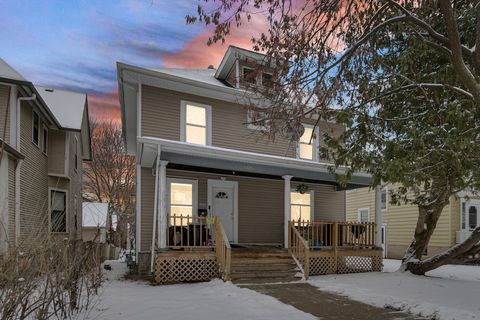 Tiny photo for 1025 Grant Avenue, Rockford, IL 61103 (MLS # 12552976)