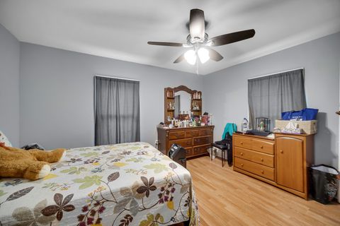 Tiny photo for 1025 Grant Avenue, Rockford, IL 61103 (MLS # 12552976)