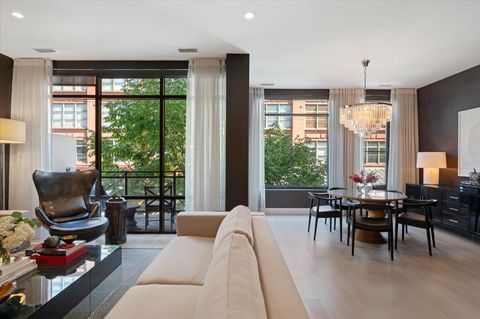 Tiny photo for 36 N Carpenter Street #2N, Chicago, IL 60607 (MLS # 12474382)