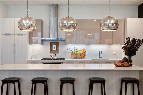 Tiny photo for 36 N Carpenter Street #2N, Chicago, IL 60607 (MLS # 12474382)