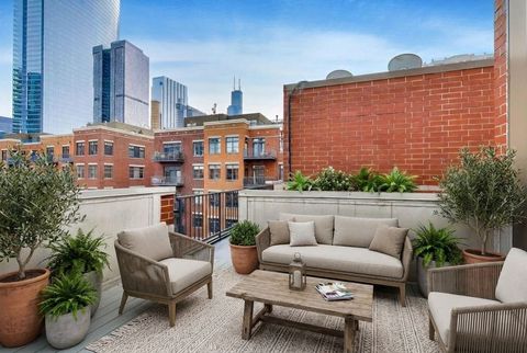 Tiny photo for 321 N Jefferson Street #401, Chicago, IL 60661 (MLS # 12565700)