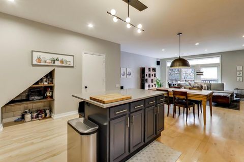 Tiny photo for 321 N Jefferson Street #401, Chicago, IL 60661 (MLS # 12565700)