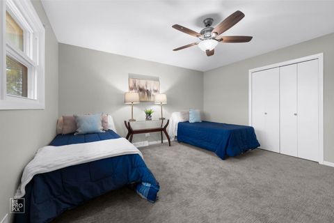 Tiny photo for 17048 Clyde Avenue, South Holland, IL 60473 (MLS # 12505263)