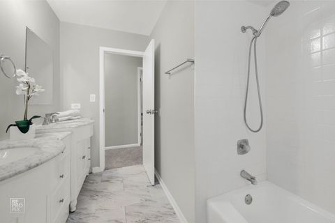 Tiny photo for 17048 Clyde Avenue, South Holland, IL 60473 (MLS # 12505263)