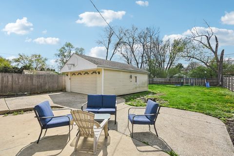 Tiny photo for 836 S Michigan Avenue, Villa Park, IL 60181 (MLS # 12617660)