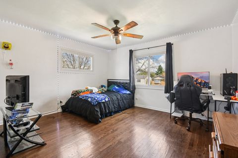 Tiny photo for 836 S Michigan Avenue, Villa Park, IL 60181 (MLS # 12617660)