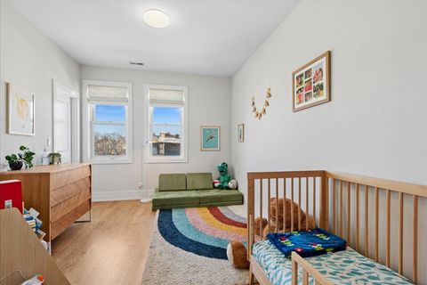 Tiny photo for 1700 N Harding Avenue, Chicago, IL 60647 (MLS # 12617076)