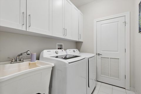 Tiny photo for 1700 N Harding Avenue, Chicago, IL 60647 (MLS # 12617076)