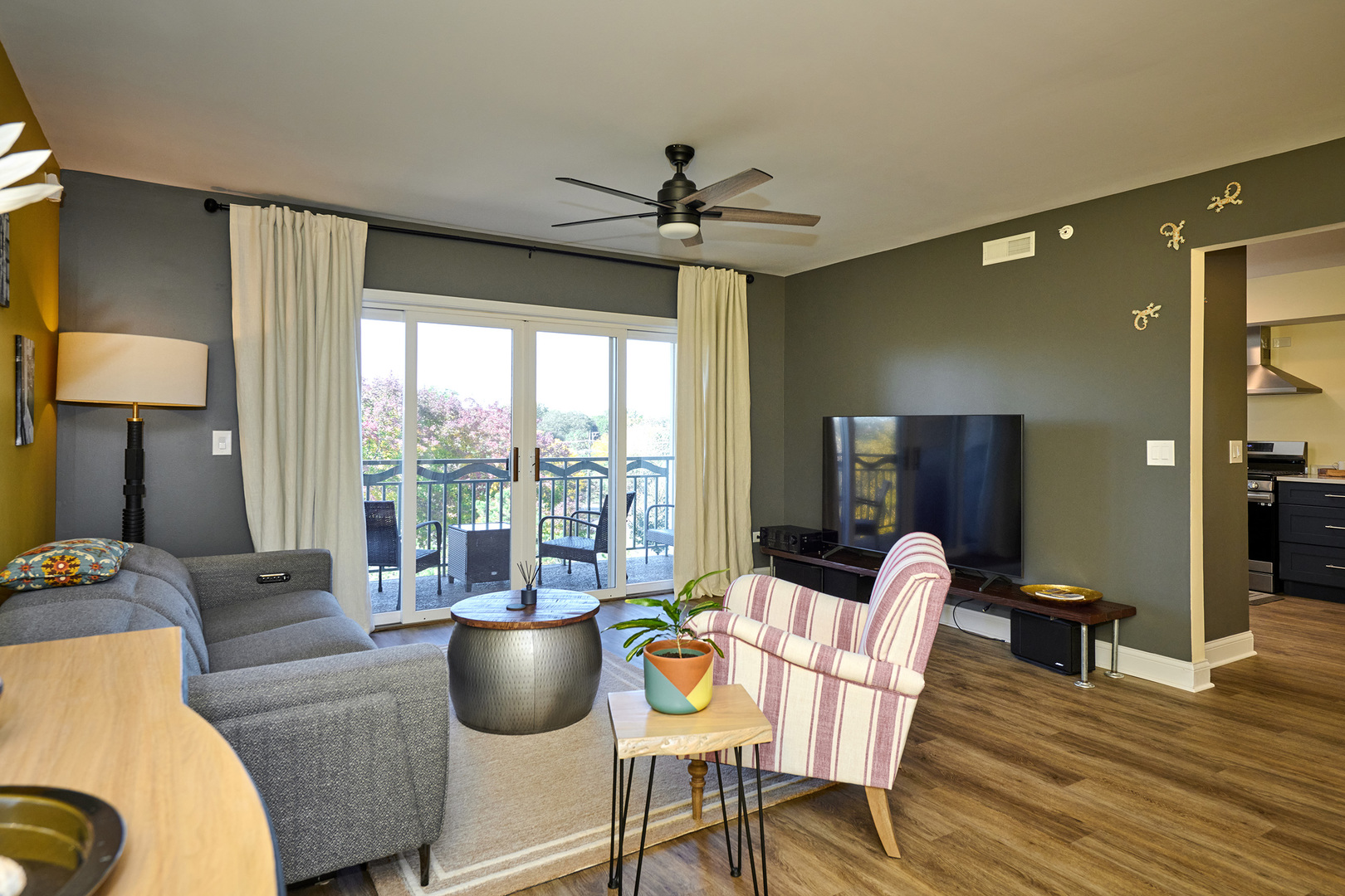 740 Creekside Drive 510