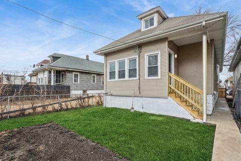 Tiny photo for 1509 W 72nd Place, Chicago, IL 60636 (MLS # 12581357)