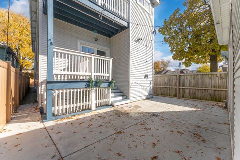 Tiny photo for 4602 N Kelso Avenue, Chicago, IL 60630 (MLS # 12521314)