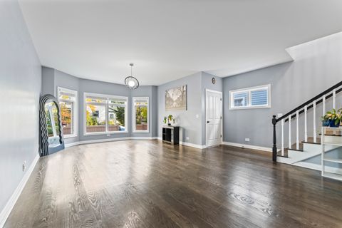 Tiny photo for 4602 N Kelso Avenue, Chicago, IL 60630 (MLS # 12521314)