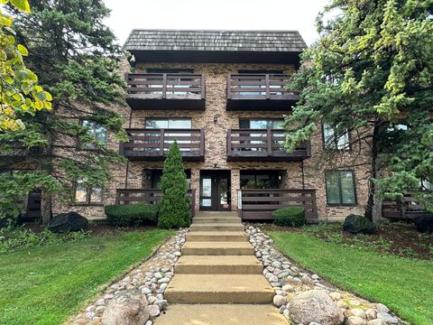 1815 Oakton Street 2A Park Ridge IL 60068