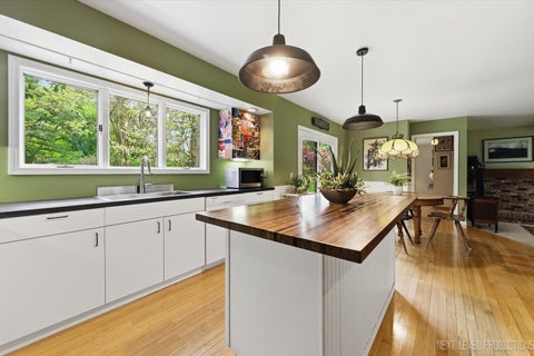Tiny photo for 39W795 Reindeer Trail, St. Charles, IL 60175 (MLS # 12619082)