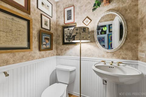 Tiny photo for 39W795 Reindeer Trail, St. Charles, IL 60175 (MLS # 12619082)