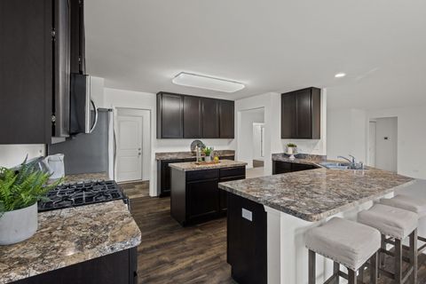 Tiny photo for 1504 Hearthstone Lane, North Aurora, IL 60542 (MLS # 12580124)