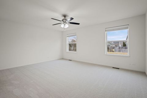 Tiny photo for 1504 Hearthstone Lane, North Aurora, IL 60542 (MLS # 12580124)