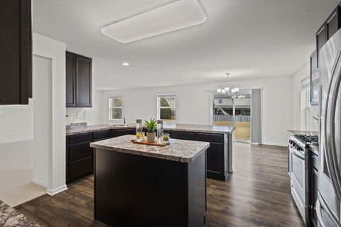 Tiny photo for 1504 Hearthstone Lane, North Aurora, IL 60542 (MLS # 12580124)