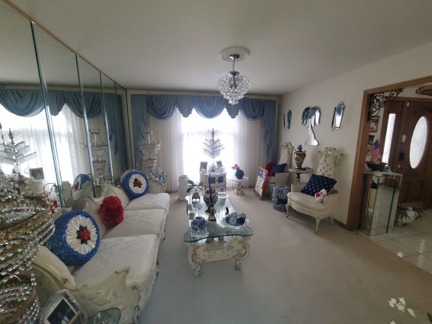 3246 E Forestview Trail