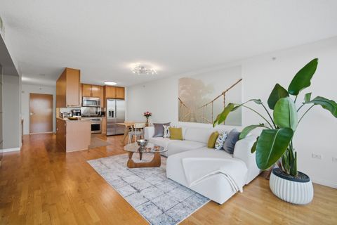 Tiny photo for 9655 WOODS Drive #1304, Skokie, IL 60077 (MLS # 12507083)