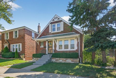 Tiny photo for 3909 W 60th Place, Chicago, IL 60629 (MLS # 12475189)