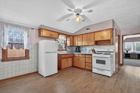 Tiny photo for 3909 W 60th Place, Chicago, IL 60629 (MLS # 12475189)