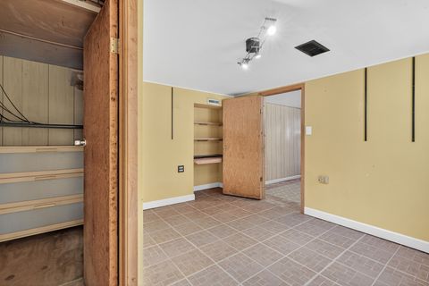 Tiny photo for 3909 W 60th Place, Chicago, IL 60629 (MLS # 12475189)