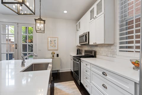 Tiny photo for 2626 N Wayne Avenue #Rear, Chicago, IL 60614 (MLS # 12669979)