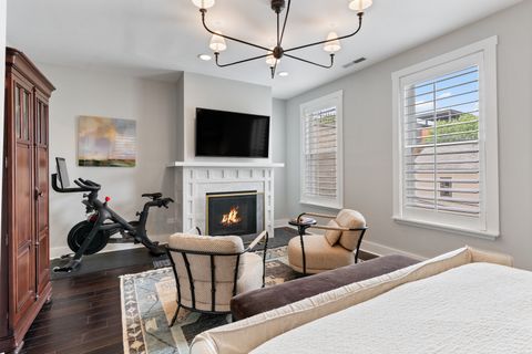 Tiny photo for 2626 N Wayne Avenue #Rear, Chicago, IL 60614 (MLS # 12669979)