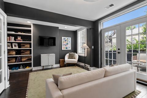 Tiny photo for 2626 N Wayne Avenue #Rear, Chicago, IL 60614 (MLS # 12669979)