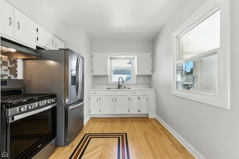 Tiny photo for 1024 Ferdinand Avenue, Forest Park, IL 60130 (MLS # 12479541)