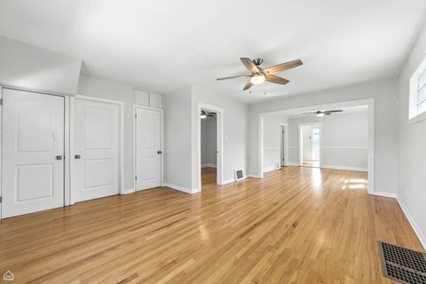 Tiny photo for 1024 Ferdinand Avenue, Forest Park, IL 60130 (MLS # 12479541)