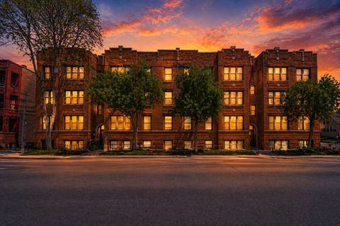 Photo of 1005 N Campbell Avenue #G, Chicago, IL 60622 (MLS # 12657891)