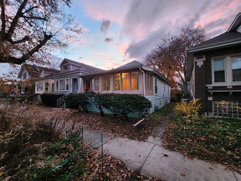 Tiny photo for 1432 Home Avenue, Berwyn, IL 60402 (MLS # 12524764)
