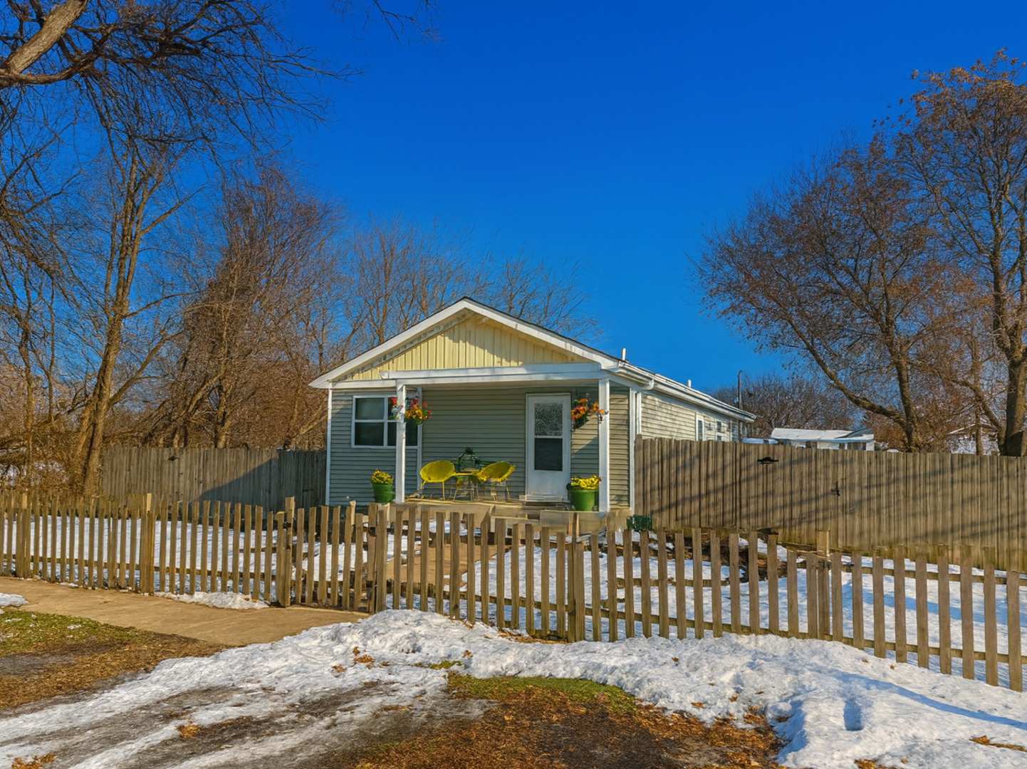 1223 Greenfield Avenue