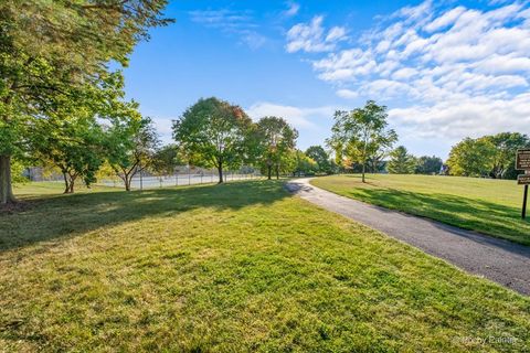 Tiny photo for 680 Chandler Avenue, Geneva, IL 60134 (MLS # 12482806)
