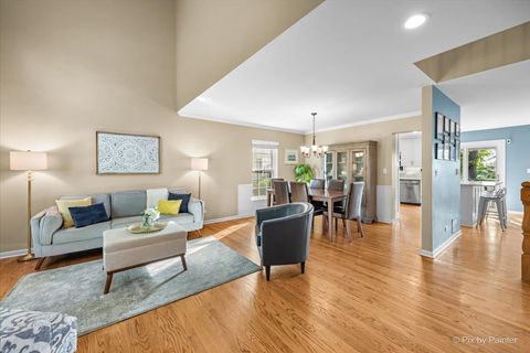 Tiny photo for 680 Chandler Avenue, Geneva, IL 60134 (MLS # 12482806)