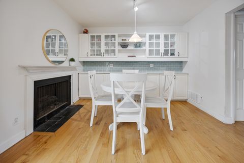 Tiny photo for 142 Aberdeen Court, Geneva, IL 60134 (MLS # 12561187)