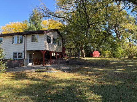 Tiny photo for 2041 Winchester Drive, Freeport, IL 61032 (MLS # 12500127)